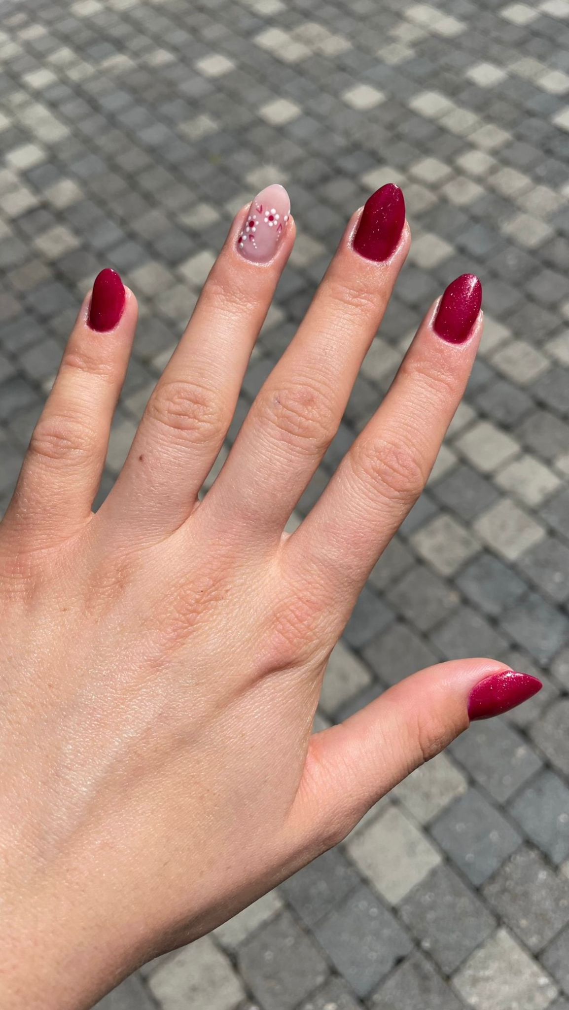 nails 3